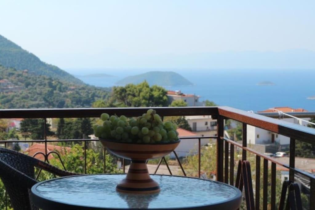Demie And George Ηouse Villa Loutraki  Ngoại thất bức ảnh