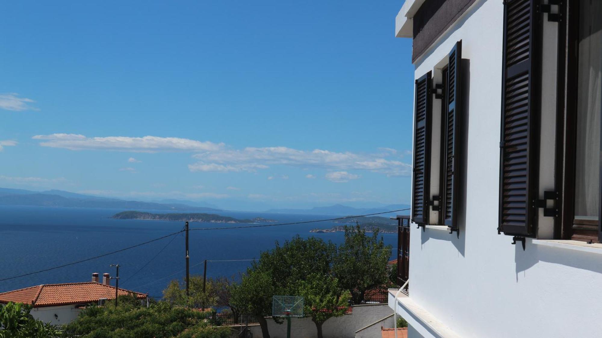 Demie And George Ηouse Villa Loutraki  Ngoại thất bức ảnh