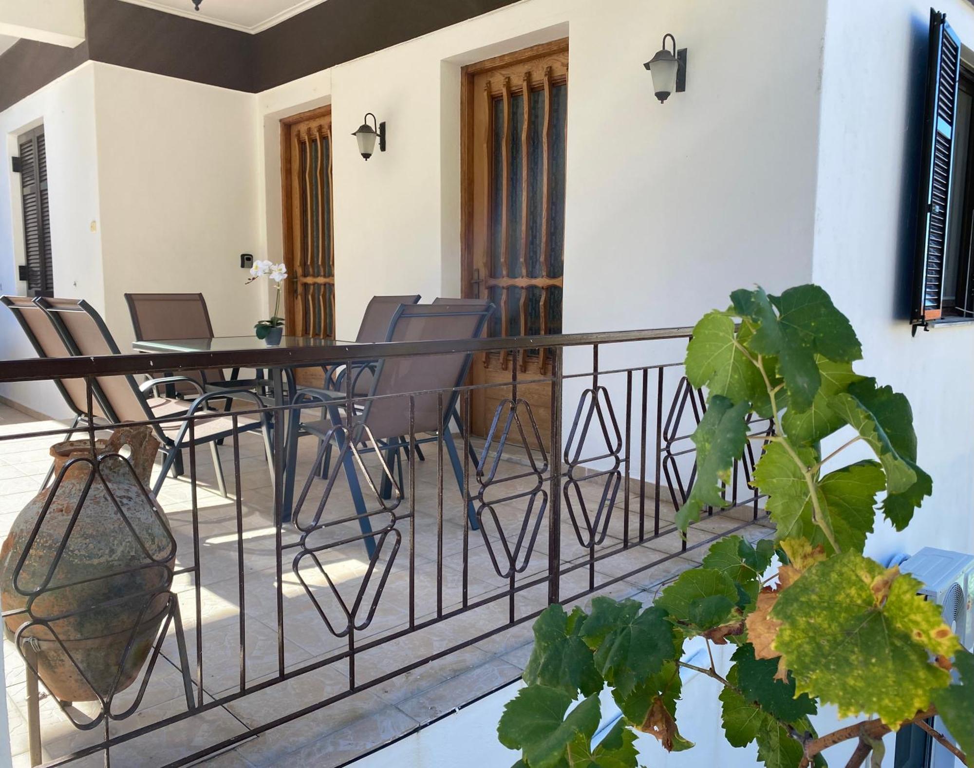 Demie And George Ηouse Villa Loutraki  Ngoại thất bức ảnh